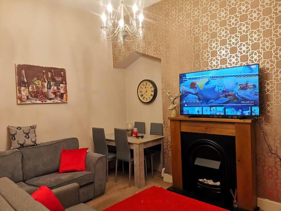 Sommerset Cottages - 2 Bedroom House Сандерлэнд Экстерьер фото